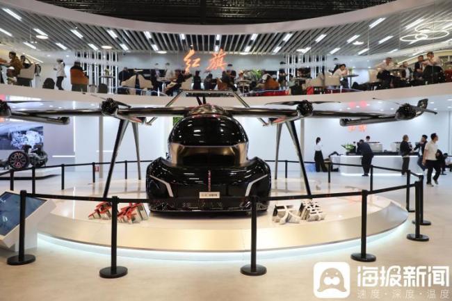 多家车企的飞行汽车亮相上海车展 低空经济亮点纷呈(图4)