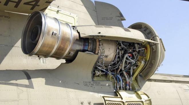 CH-47支奴干直升机被美军誉为“飞行车厢”(图4)