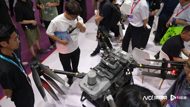 从空中UFO到AI大脑世界无人机大会聚焦低空经济新机遇(图3)