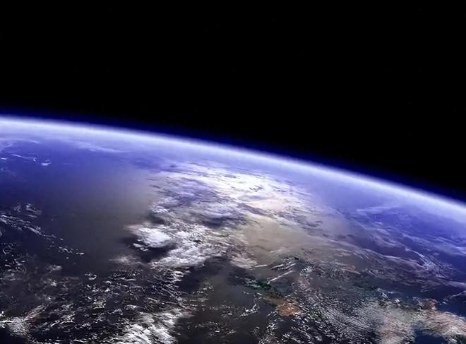 150年技术被突破！科学家造出“阳光飞行器”不用燃料也能飞(图1)