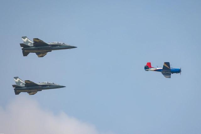 从“航空摇篮”到“蓝天盛会” 历届南昌飞行大会有多燃(图4)