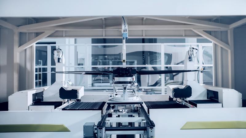 小鹏汇天飞行汽车量产工厂试产 首台陆地航母飞行器下线(图4)