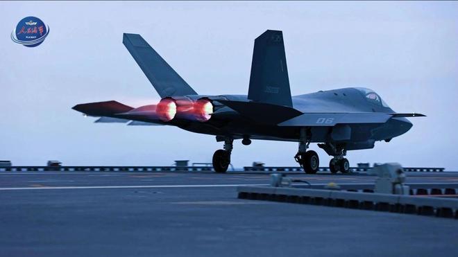 美国想不通：中国发展航母没多少年技术怎么会比美国还厉害？(图4)